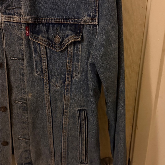 Levi's Men's Classic Blue Denim Jacket - Picture 4 of 8